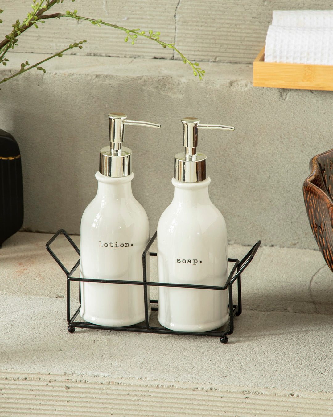 Vintage 2-Piece Soap & Lotion Dispenser Bath Set