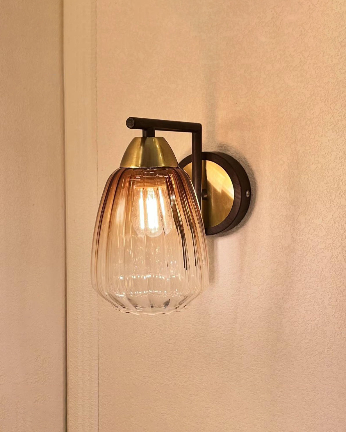 Ribbed Amber Glow Wall Light